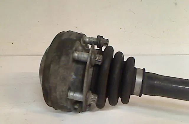 Transmission arrière gauche BMW SERIE 1 2005 occasion