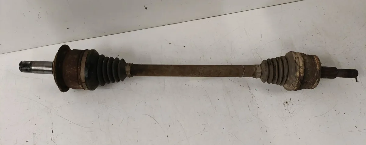 Transmission arrière gauche CHRYSLER 300C PHASE 1 BREAK occasion