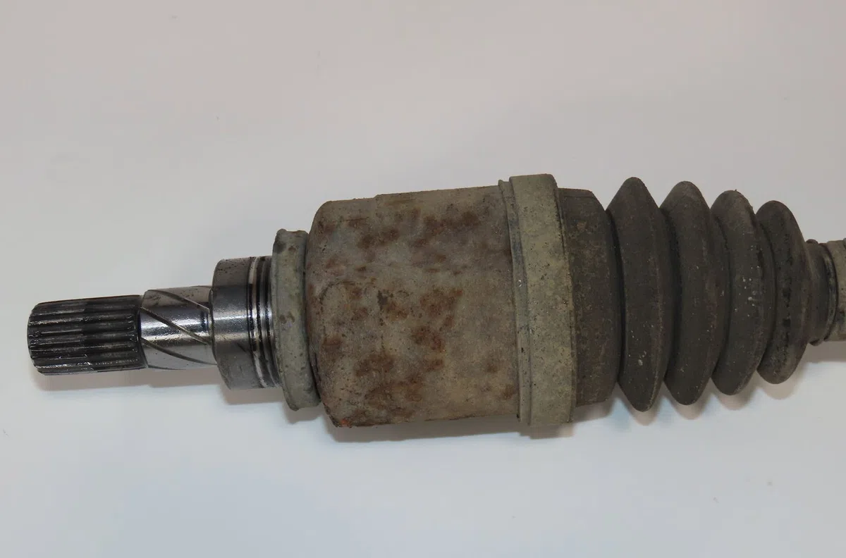 Transmission arrière gauche Dacia DUSTER (HS_) 1.5 dci 4x4 (hsmc, hsmd) (2010-2018) 5 portes occasion