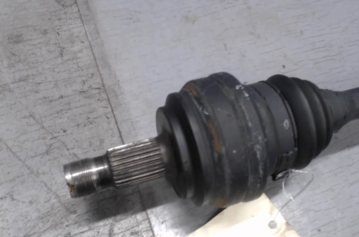 Transmission arrière gauche Mercedes-benz CLASSE C (W205) C 180 bluetec - d (205.036) (2014-2018) occasion