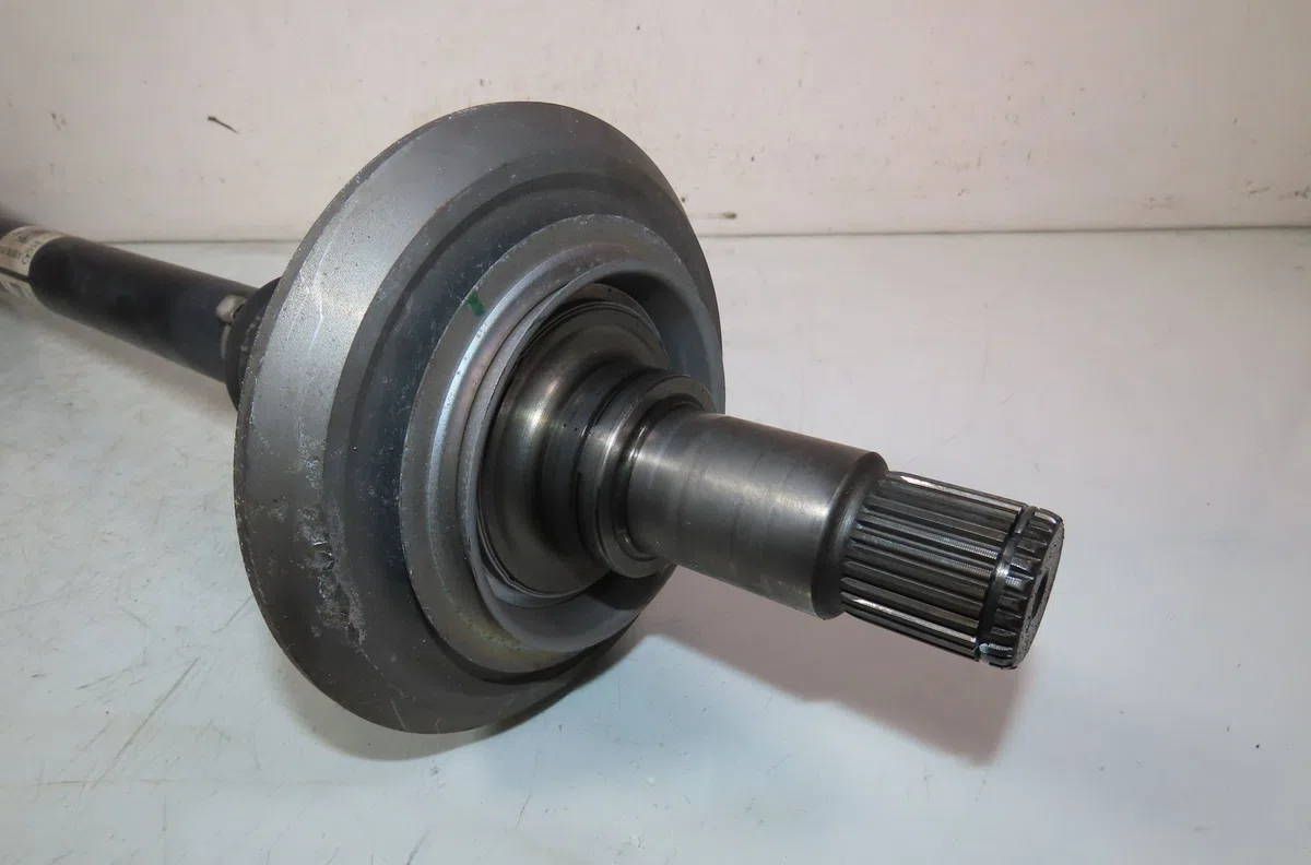 Transmission arrière gauche Mercedes-benz CLASSE C (W205) C 200 d (205.007) (2015-2018) occasion
