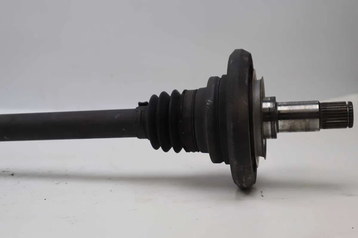 Transmission arrière gauche Mercedes-benz CLASSE C (W205) C 220 bluetec - d (205.002, 205.004) (2014-2018) occasion