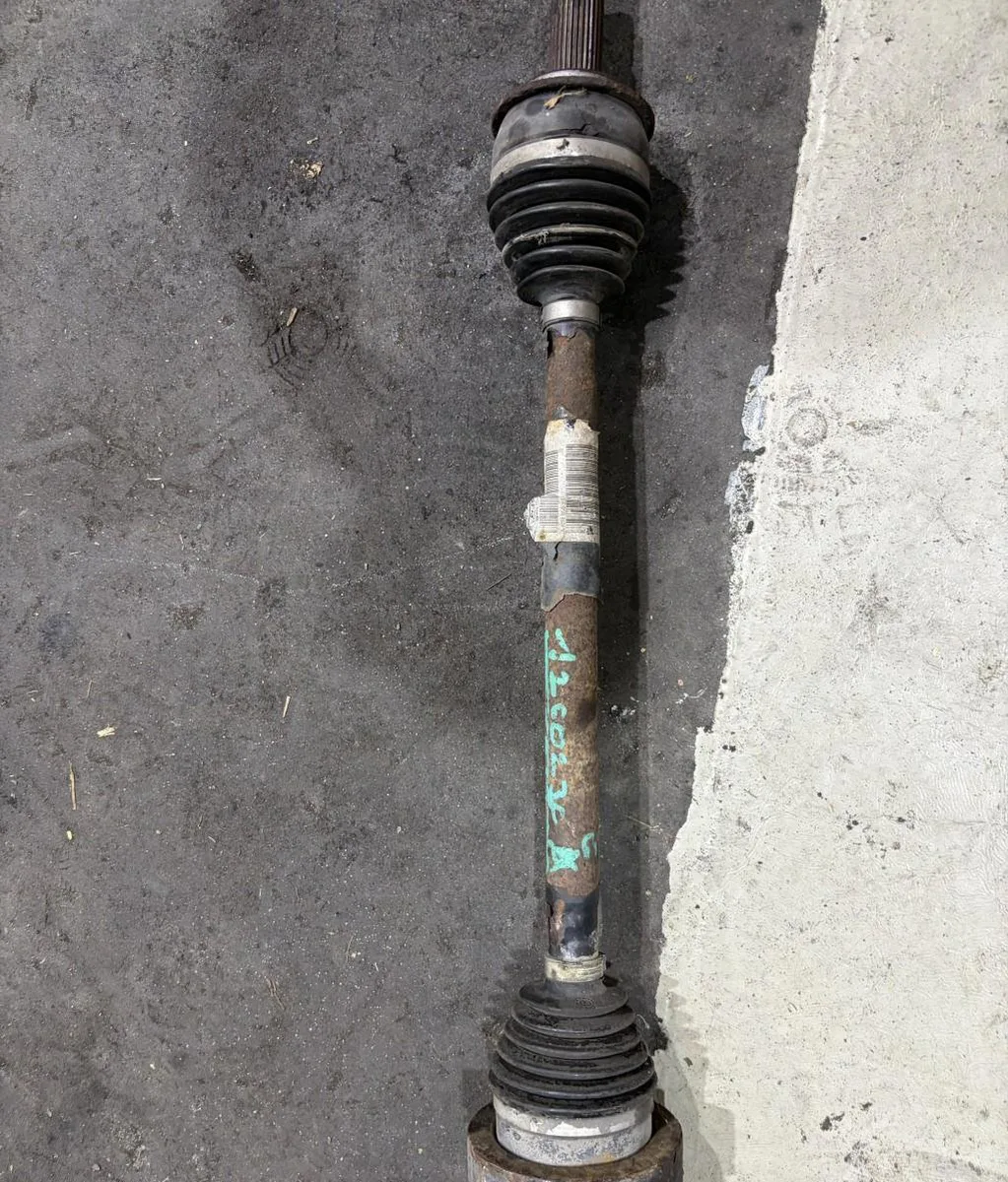 Transmission arrière gauche Mercedes-benz VITO - MIXTO Camionnette (W639) 113 cdi (639.601, 639.603, 639.605) (2010) occ