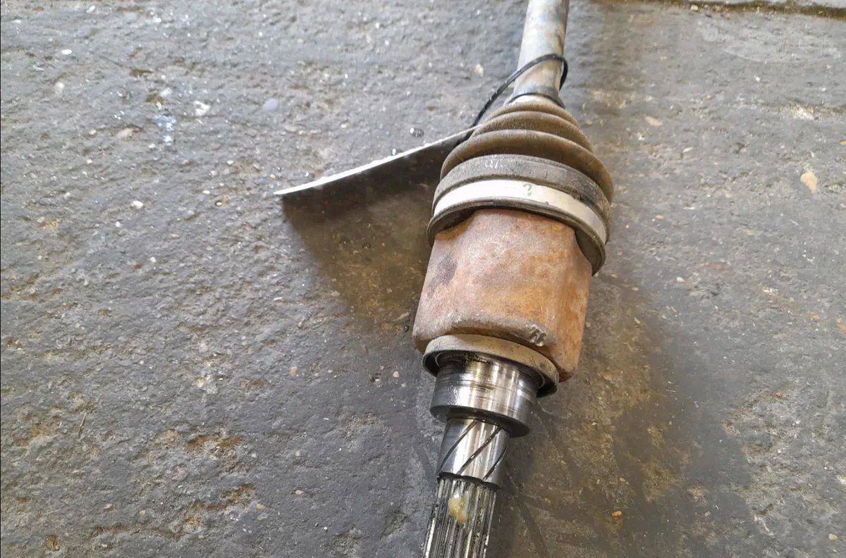 Transmission arrière gauche Renault KADJAR (HA_, HL_) 1.6 dci 130 (2015) occasion