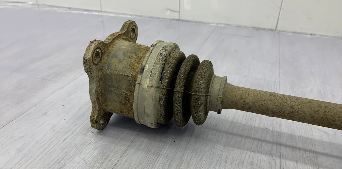 Transmission arrière gauche TOYOTA RAV4 1 PHASE 2 occasion