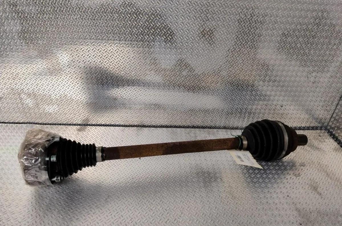 Transmission arrière gauche VOLKSWAGEN PASSAT 5  PASSAT 5 BREAK occasion