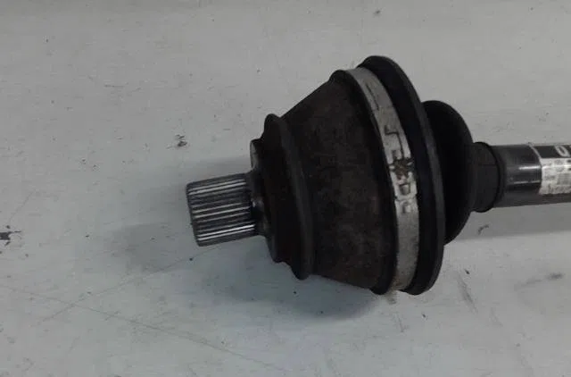Transmission arrière gauche Volkswagen PHAETON (3D1, 3D2, 3D3, 3D4, 3D6, 3D7, 3D8, 3D9) 5.0 v10 tdi 4motion (2002-2006) 