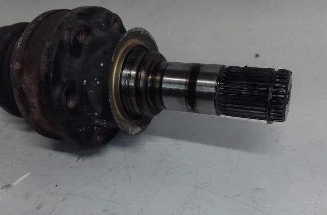 Transmission arrière gauche Volkswagen PHAETON (3D1, 3D2, 3D3, 3D4, 3D6, 3D7, 3D8, 3D9) 5.0 v10 tdi 4motion (2002-2006) 