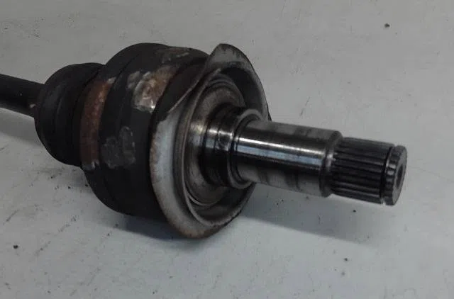 Transmission arrière gauche Volkswagen TOUAREG (7LA, 7L6, 7L7) 3.2 v6 (2002-2006) occasion