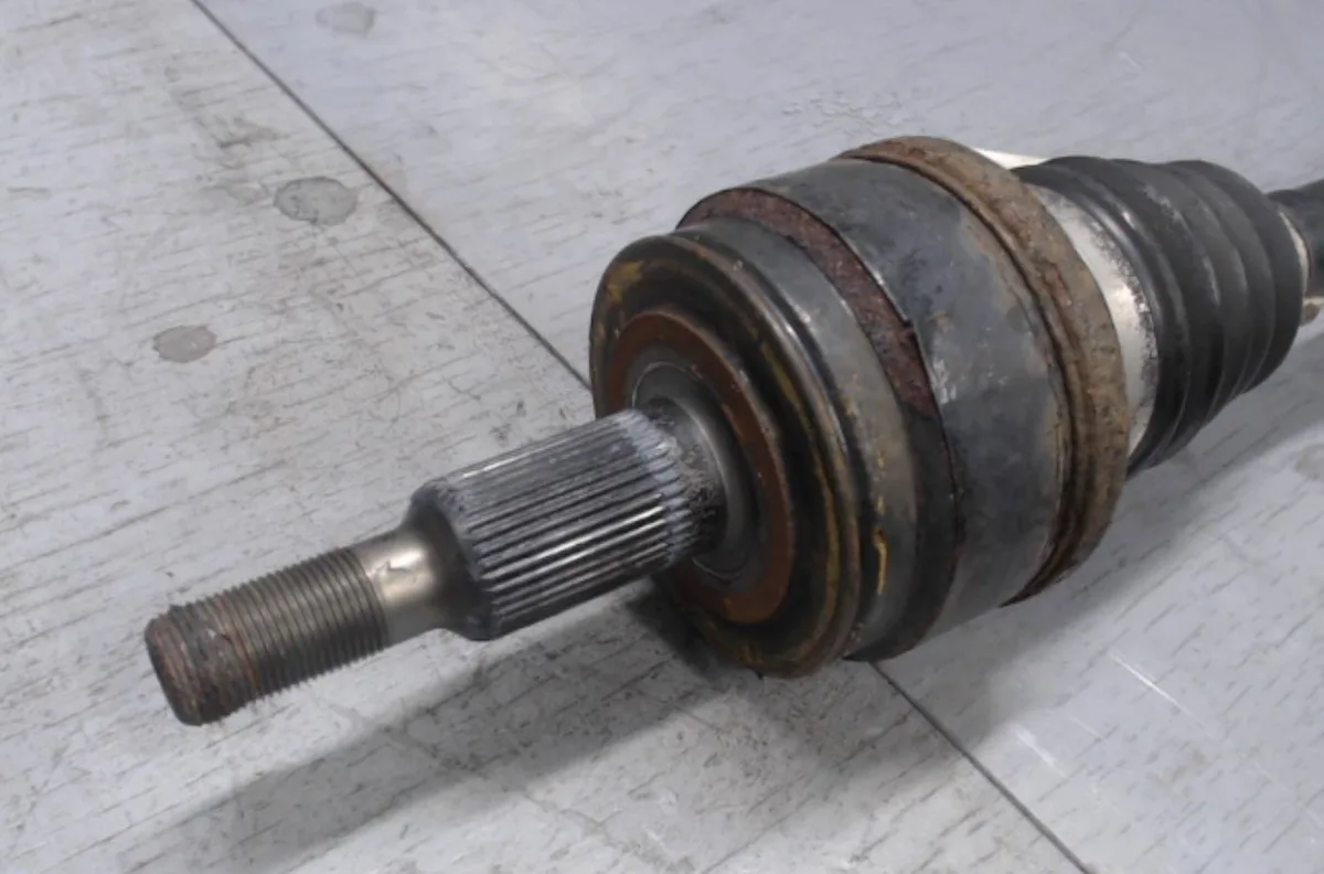 Transmission arrière gauche Volkswagen TOUAREG (7LA, 7L6, 7L7) 3.2 v6 (2002-2006) occasion
