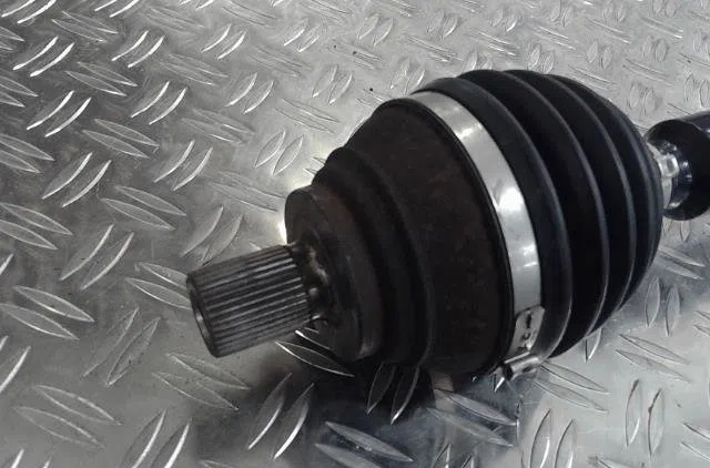 Transmission avant droite Audi A3 Sportback (8VA, 8VF) 1.6 tdi (2012) occasion
