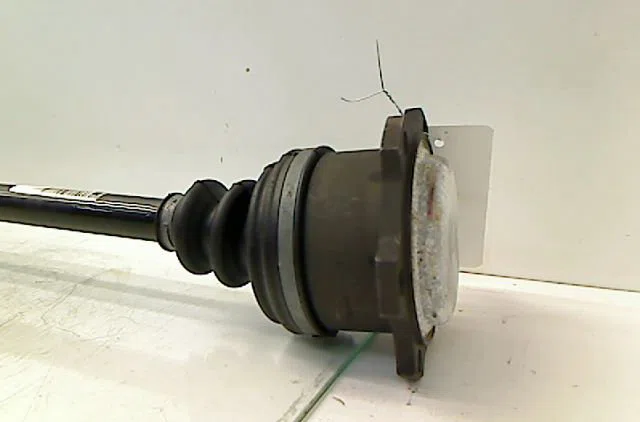 Transmission avant droite AUDI A4 2005 occasion