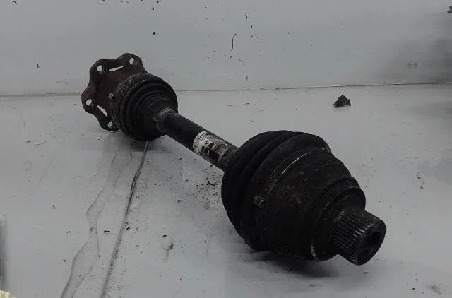 Transmission avant droite Audi A4 B8 (8K2) 2.7 tdi (2007-2012) 4 portes occasion