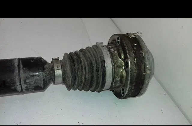 Transmission avant droite Audi Q3 (8UB, 8UG) 1.4 tsi (2013-2018) occasion