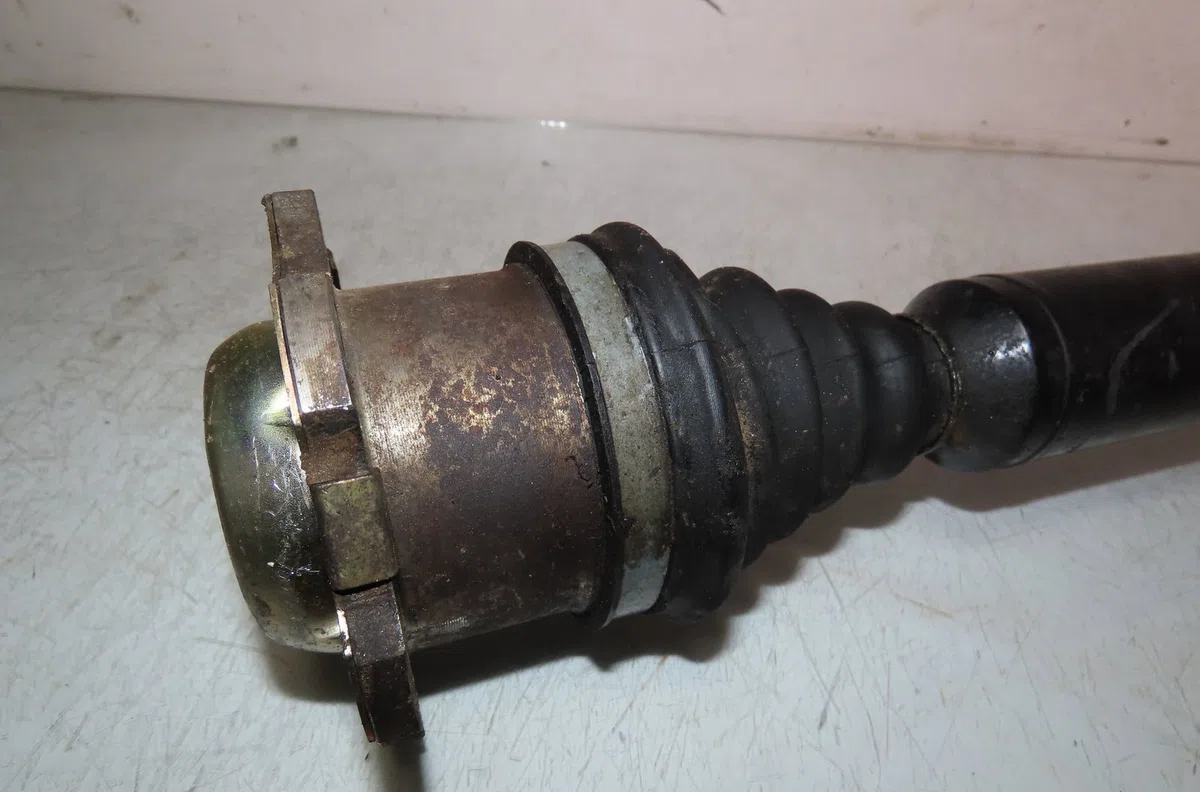 Transmission avant droite Audi TT (8N3) 1.8 t (1998-2006) occasion