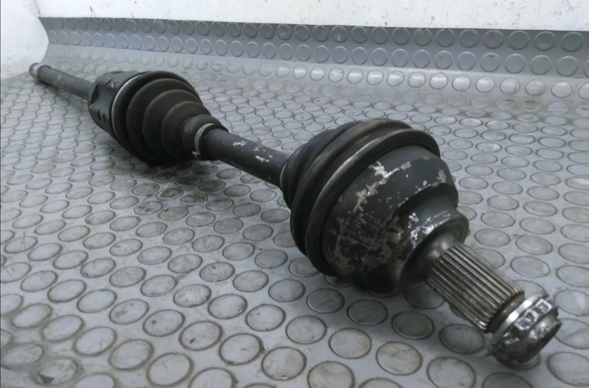 Transmission avant droite Bmw 3 Touring (E46) 325 xi (2000-2005) occasion