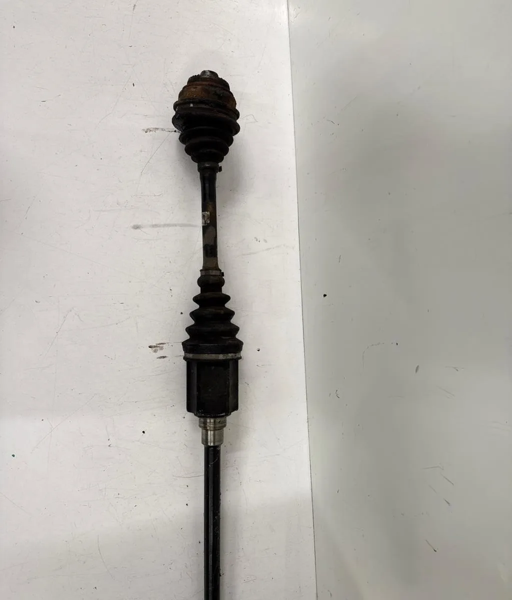 Transmission avant droite Bmw 7 (F01, F02, F03, F04) 730 d xdrive (2011-2015) occasion