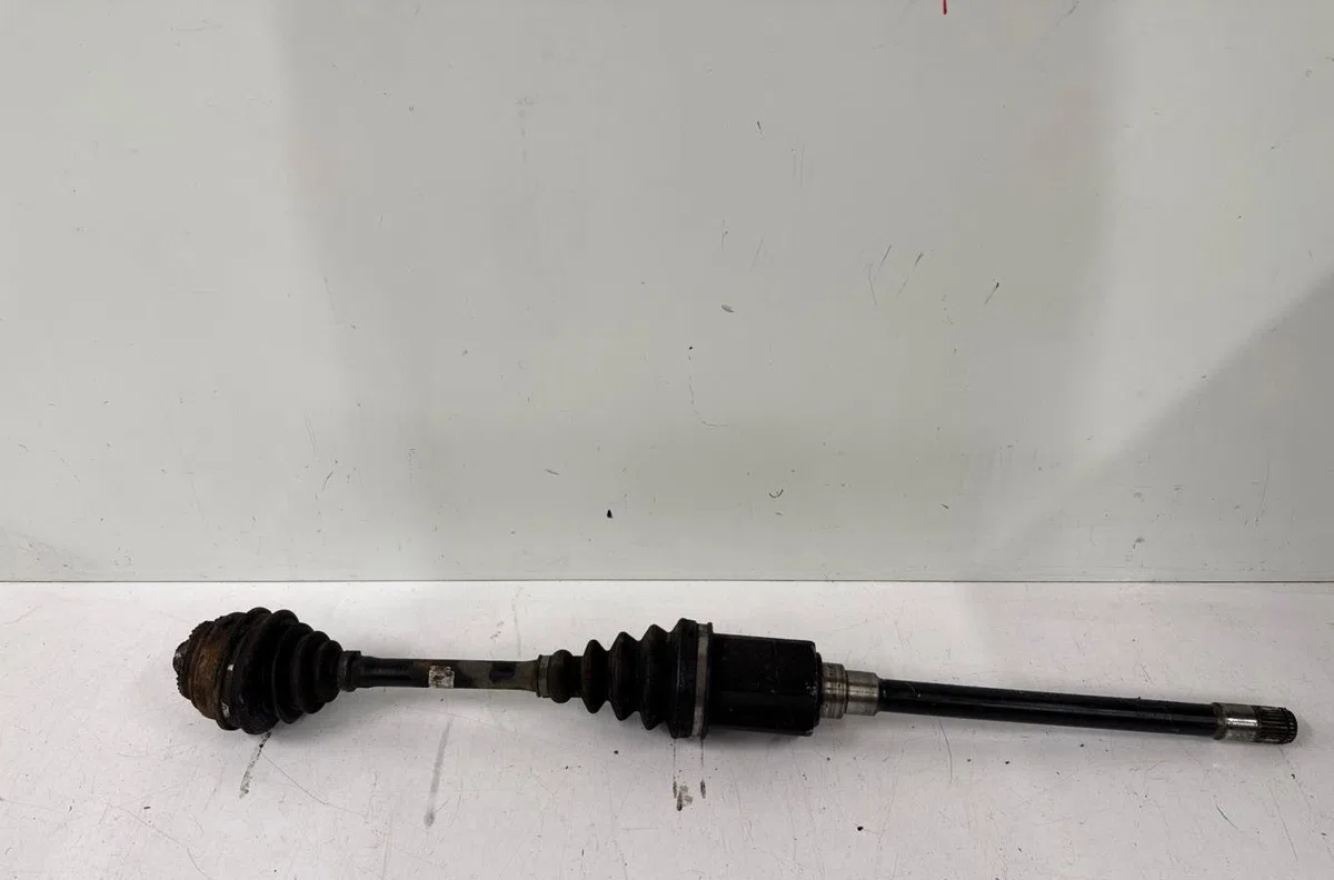 Transmission avant droite Bmw 7 (F01, F02, F03, F04) 730 d xdrive (2011-2015) occasion