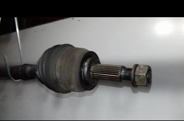Transmission avant droite Chrysler LE BARON Décapotable 2.5 i turbo (1989-1993) occasion