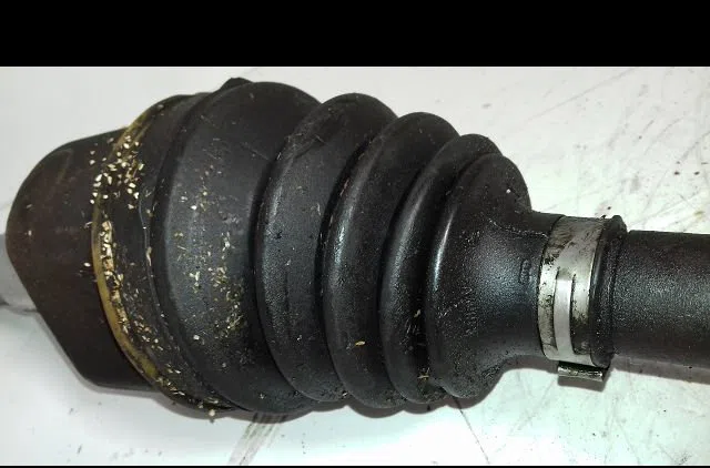Transmission avant droite Chrysler VOYAGER IV (RG, RS) 2.8 crd (2004-2008) occasion
