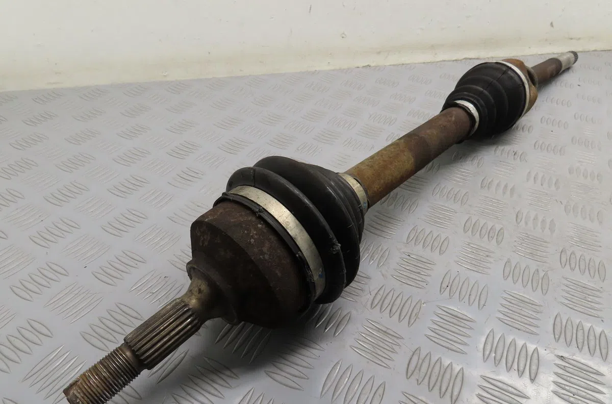 Transmission avant droite Citroen C3 I (FC_, FN_) 1.6 16v hdi (2005) occasion