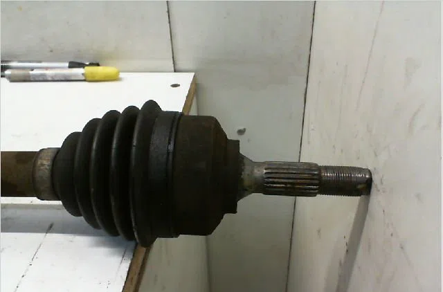 Transmission avant droite CITROEN C3 I Phase 1 04-2002--10-2005 1.6i 16v occasion