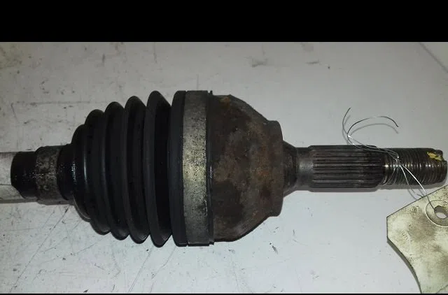 Transmission avant droite Citroën C3 II (SC_) 1.4 vti 95 (2009) occasion
