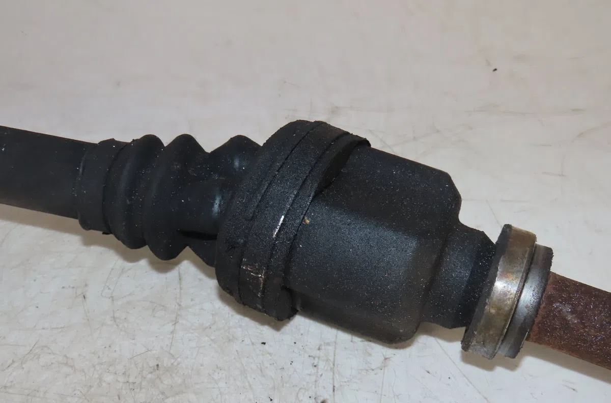 Transmission avant droite Citroën C4 I (LC_) 1.6 hdi (2004-2011) 5 portes occasion