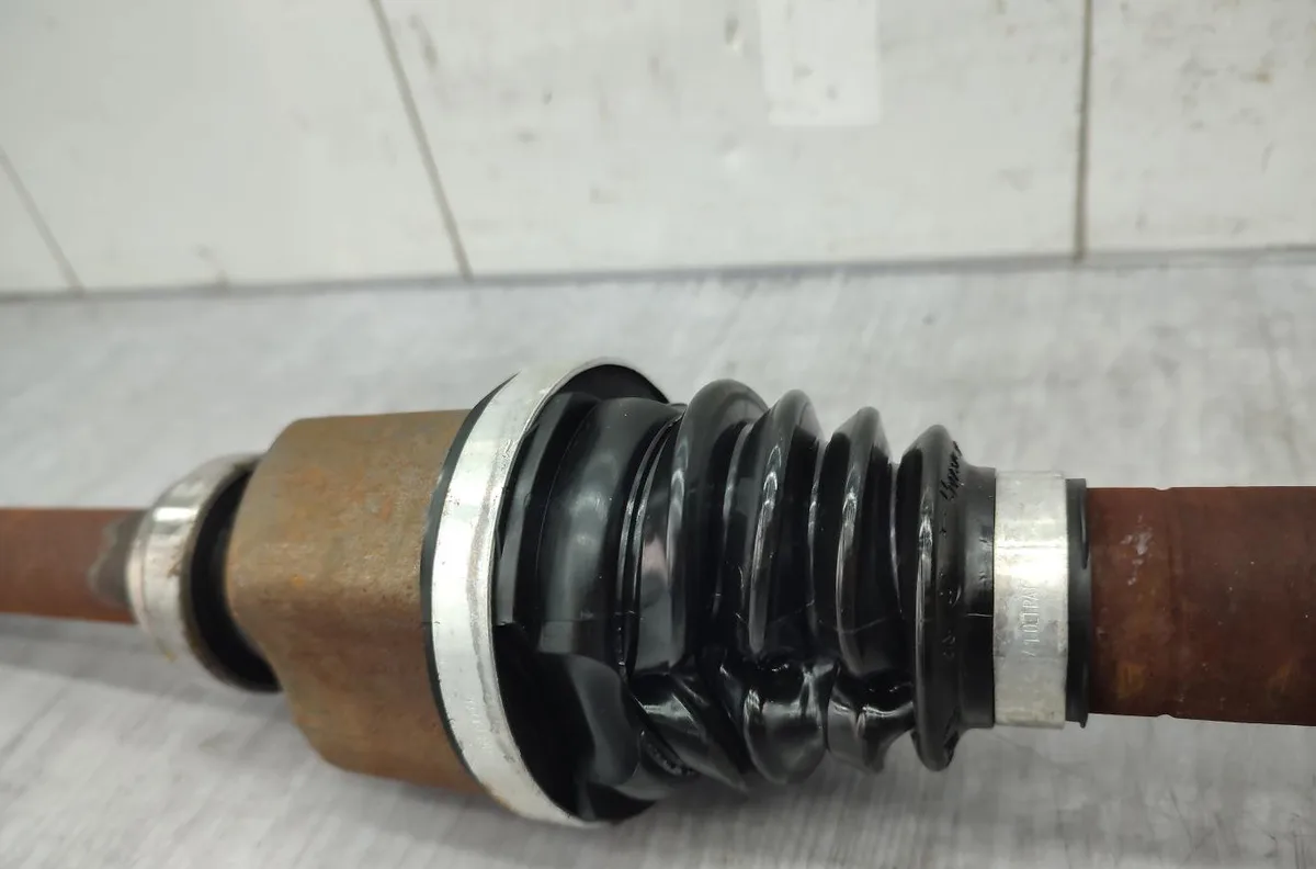 Transmission avant droite CITROEN DS3 CABRIOLET PHASE 1 occasion