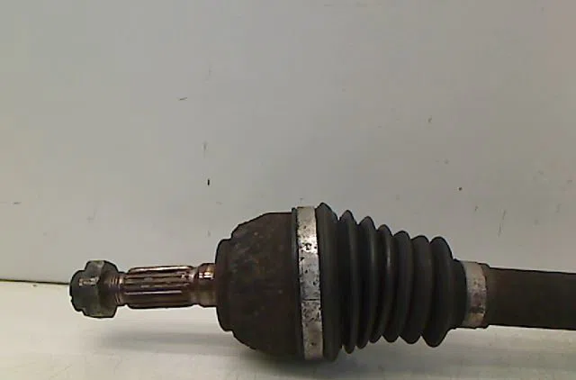 Transmission avant droite Citroën SAXO (S0, S1) 1.4 vts (1996-2003) occasion