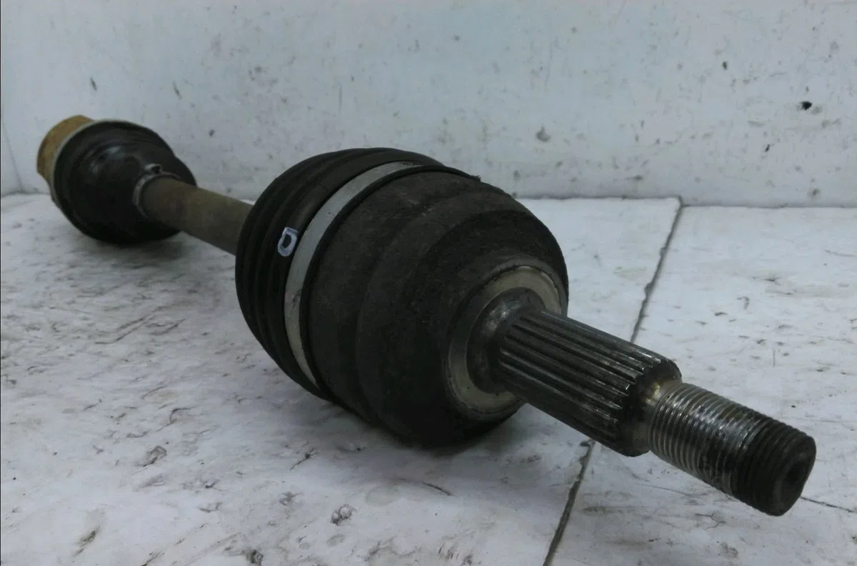 Transmission avant droite Dacia DUSTER (HS_) 1.5 dci 4x4 (2013-2018) 5 portes occasion