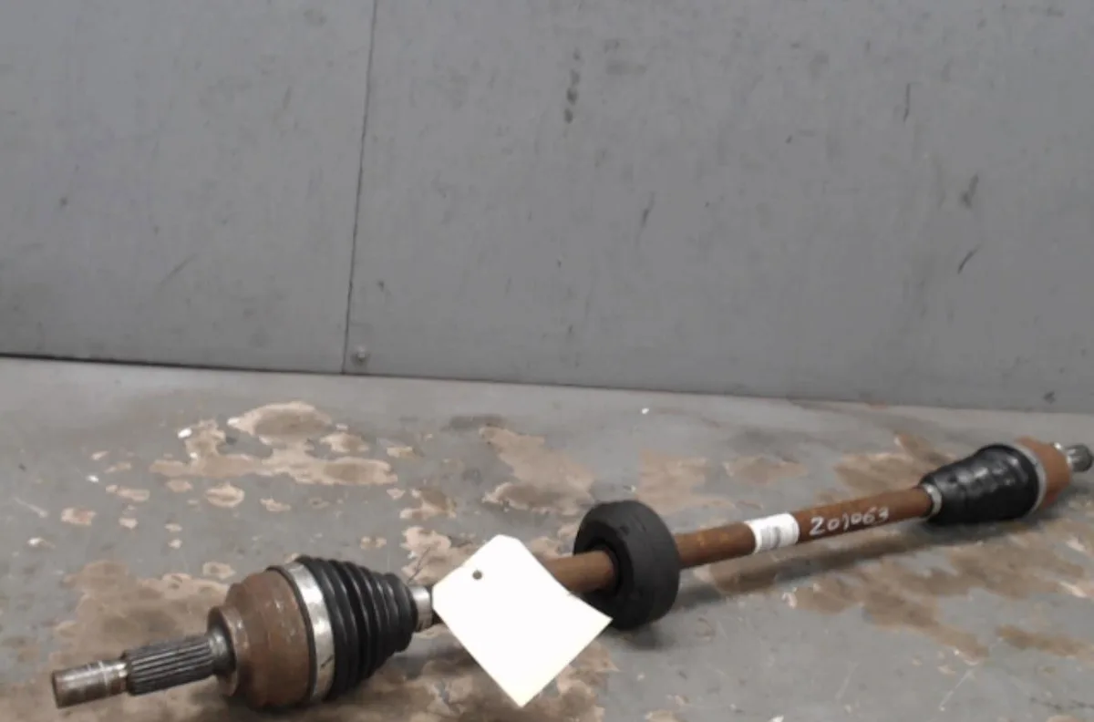 Transmission avant droite DACIA SANDERO 2  SANDERO 2 PHASE 2 occasion