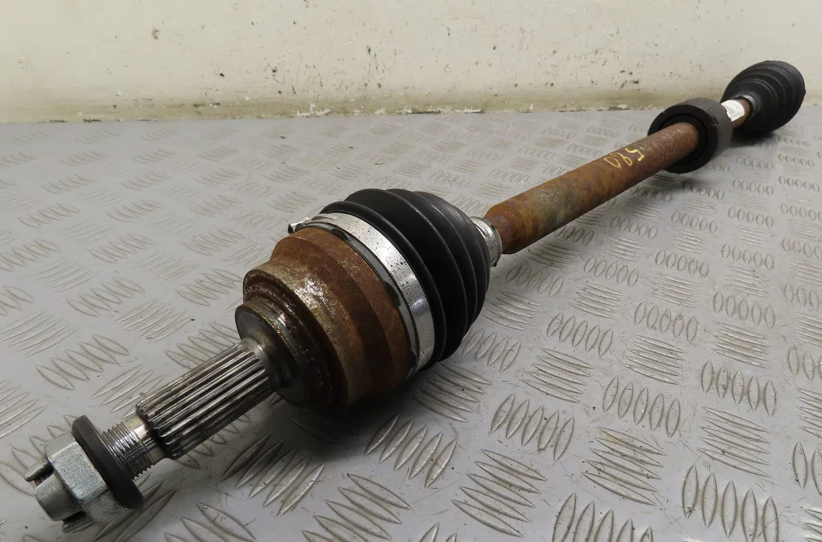 Transmission avant droite Dacia SANDERO III Liberty 125 i.e. (m73) (2012) occasion