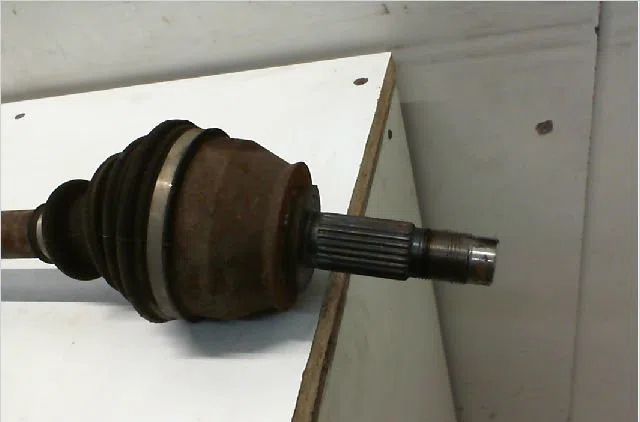 Transmission avant droite FIAT PUNTO III Phase 1 01-2012 occasion