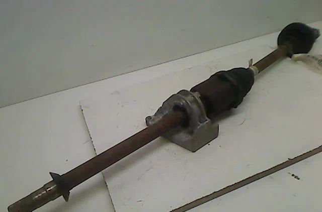 Transmission avant droite Fiat QUBO (225_) 1.3 d multijet (225cxb1a, 225axb1a, 225cxb11, 225axb11,... (2008) occasion