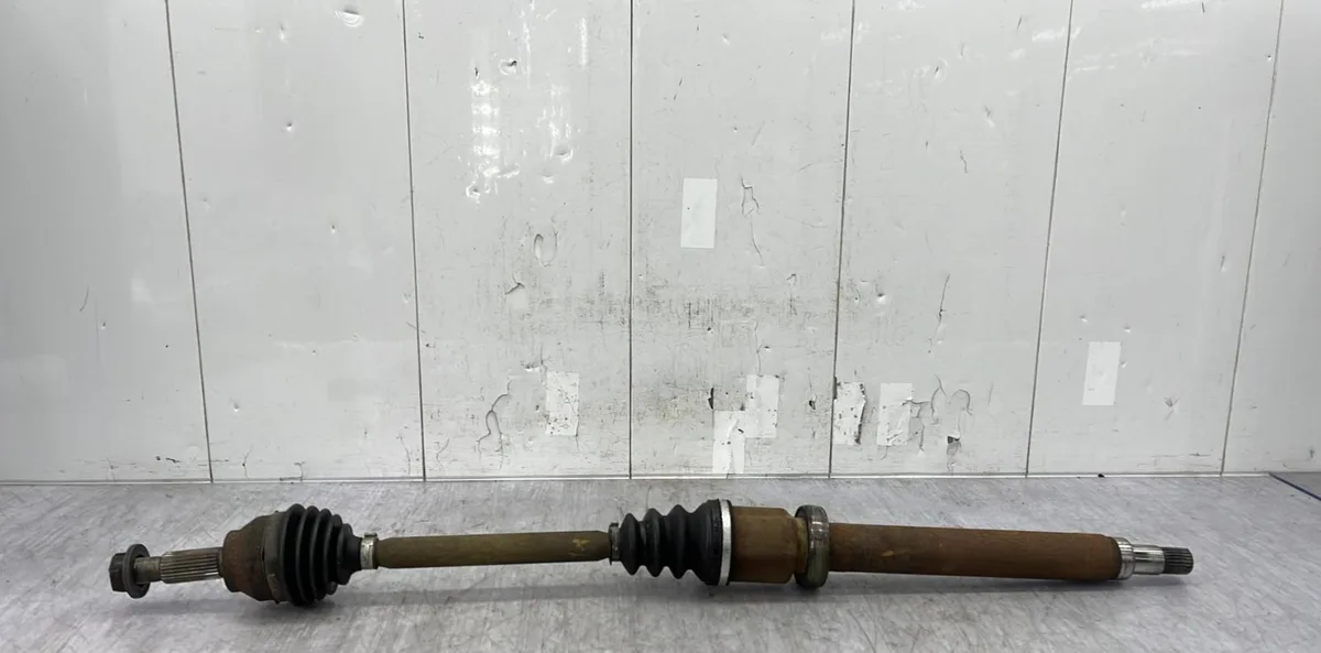 Transmission avant droite FORD FIESTA 5 PHASE 1 occasion