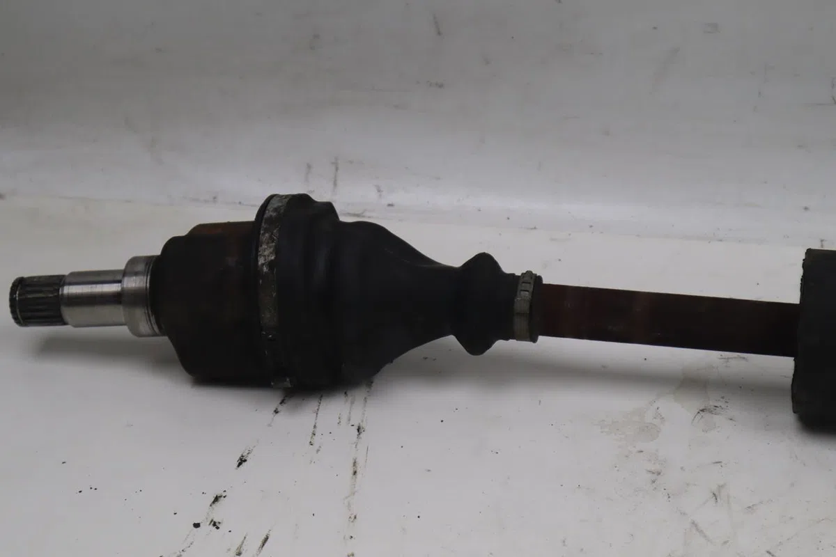 Transmission avant droite Ford KA (RB_) 1.3 i rocam (2002-2008) 3 portes occasion