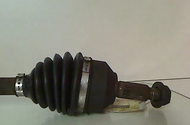 Transmission avant droite Ford MONDEO I (GBP) 1.8 td (1993-1996) occasion