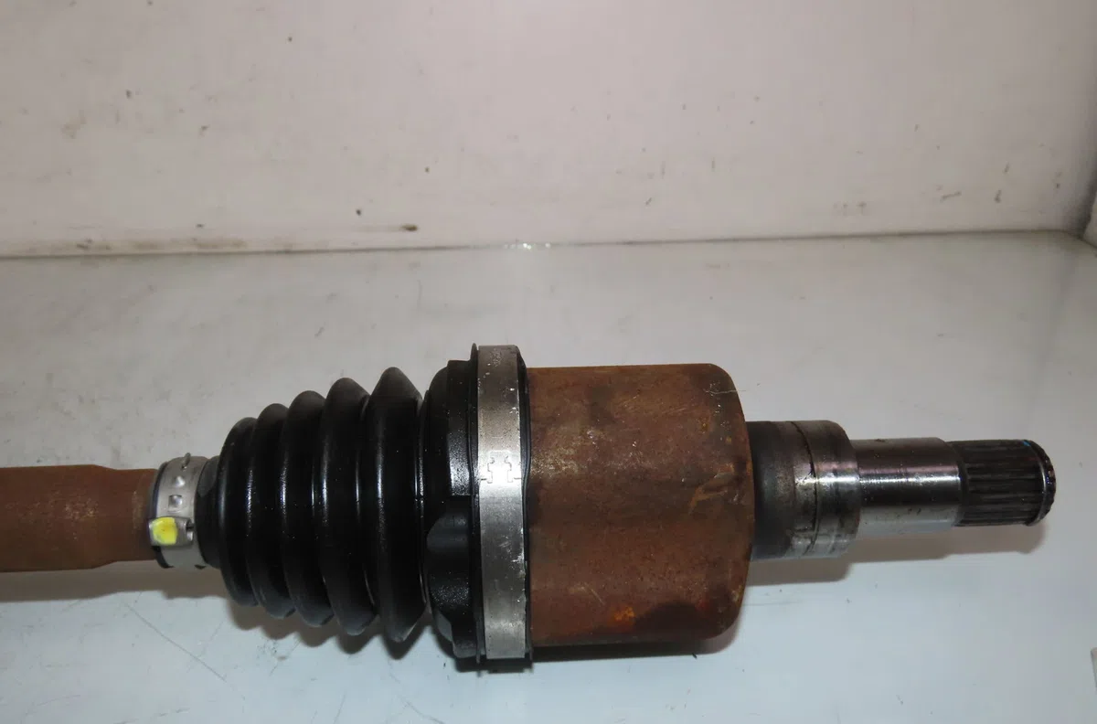 Transmission avant droite Ford PUMA (J2K, CF7) 1.0 ecoboost mhev (2019) occasion