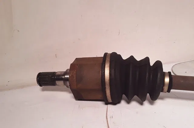 Transmission avant droite Hyundai ACCENT II (LC) 1.3 (2000-2005) occasion