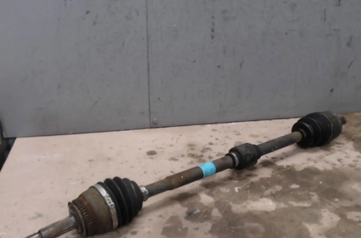 Transmission avant droite Hyundai COUPE II (GK) 2.0 gls (2003-2009) occasion