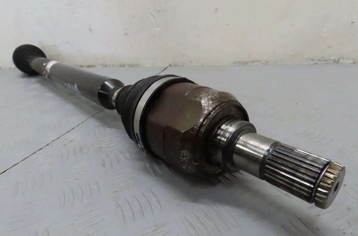 Transmission avant droite Kia CEE'D (JD) 1.6 crdi 136 (2015-2018) occasion
