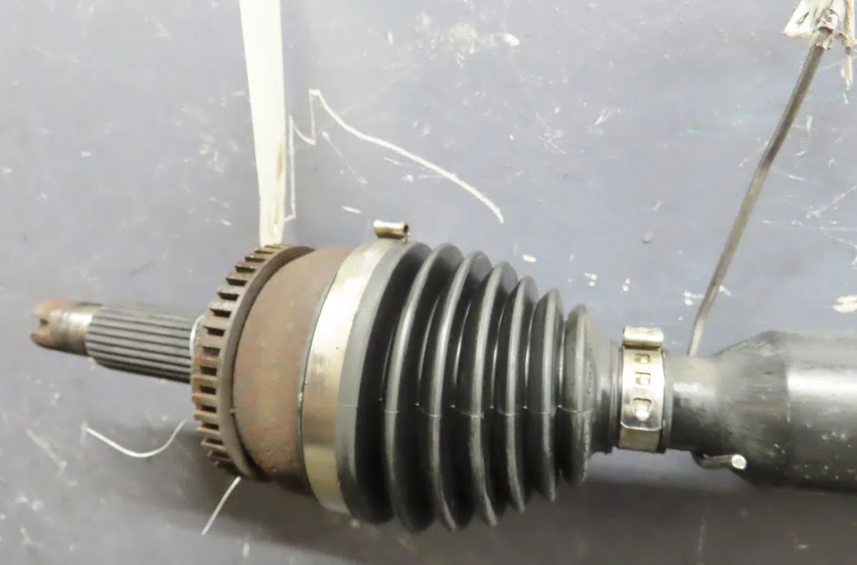 Transmission avant droite Kia PRO CEE'D (JD) 1.6 crdi 128 (2013-2015) occasion
