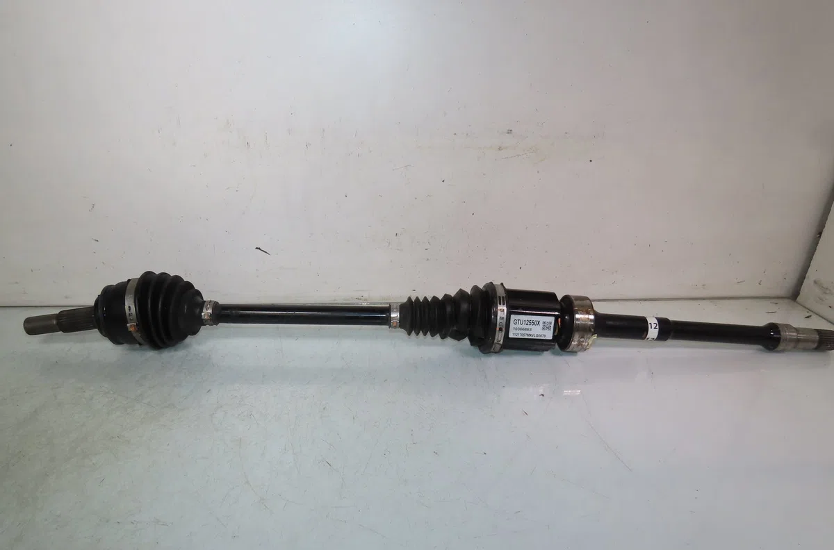 Transmission avant droite Mazda 2 (DL, DJ) 1.5 skyactiv-g (djlfs) (2014) occasion