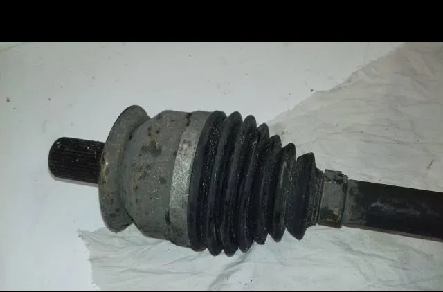 Transmission avant droite Mazda 3 (BK) 1.3 (bk14) (2003-2009) occasion