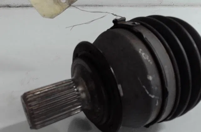 Transmission avant droite Mercedes-benz CLASSE B Sports Tourer (W246, W242) B 180 cdi (246.200) (2011-2014) occasion