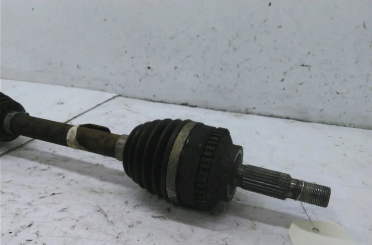 Transmission avant droite Mercedes-benz CLASSE B Sports Tourer (W246, W242) B 200 cdi - d (246.208) (2014-2018) occasion