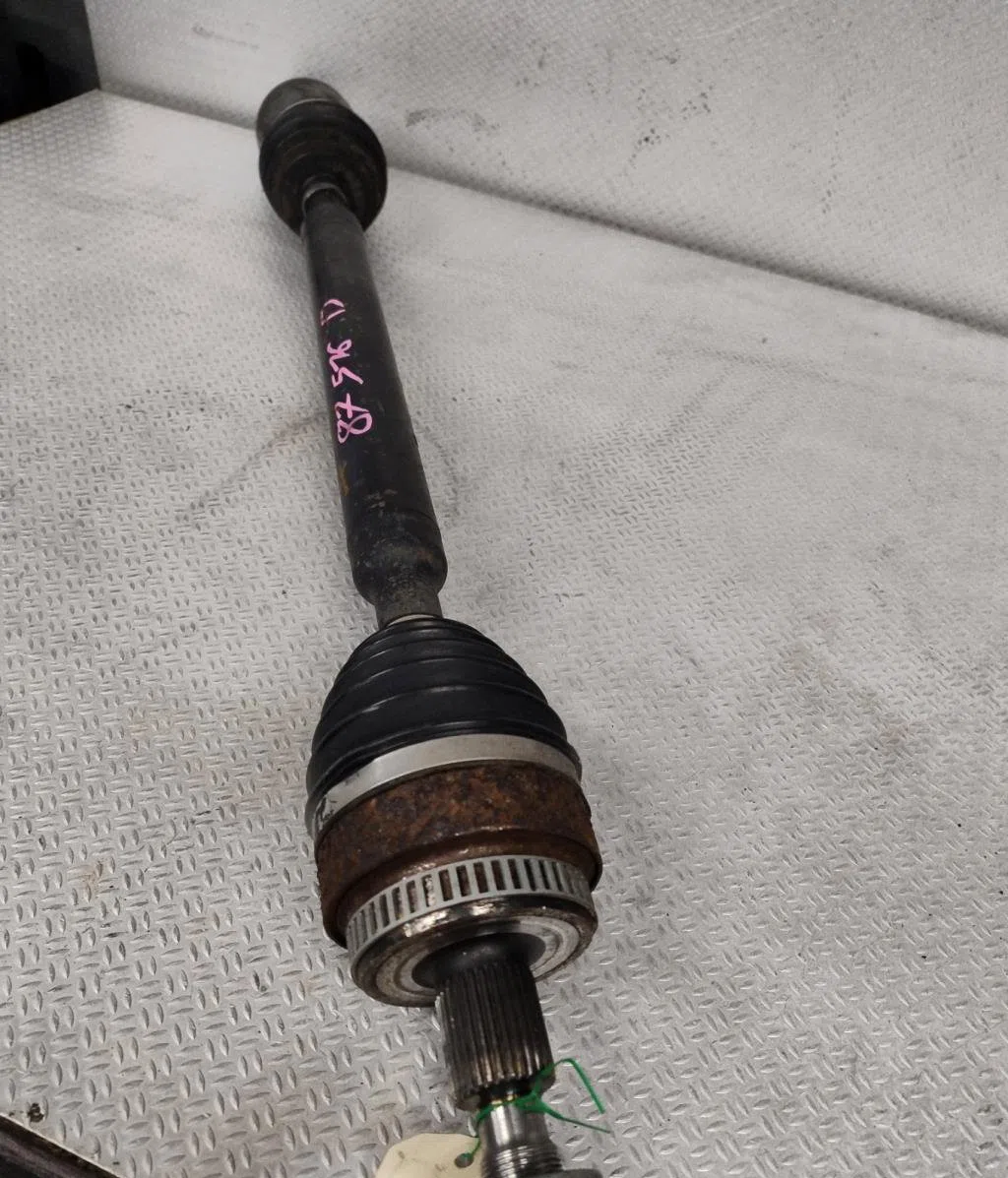 Transmission avant droite Mercedes-benz CLASSE M (W163) Ml 400 cdi (163.128) (2001-2005) occasion