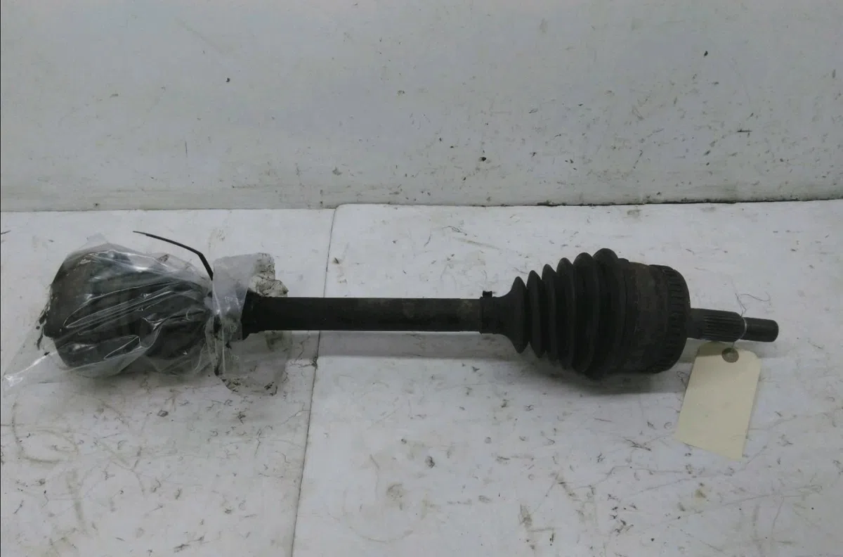 Transmission avant droite Mercedes-benz CLASSE V (638-2) V 280 (638.244, 638.294) (1997-2003) occasion