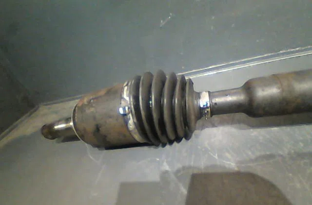 Transmission avant droite MERCEDES CLASSE ML 2005 occasion